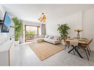 516177_49242456373_d494105b-dde4-4933-b0fe-4e468a10a4ac