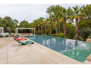 516177_49262643948_0373f5a6-7a92-4ac8-bbd4-db4d5aa439c3